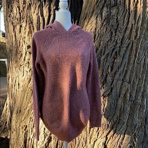 Size Lage Maurice’s Sweater